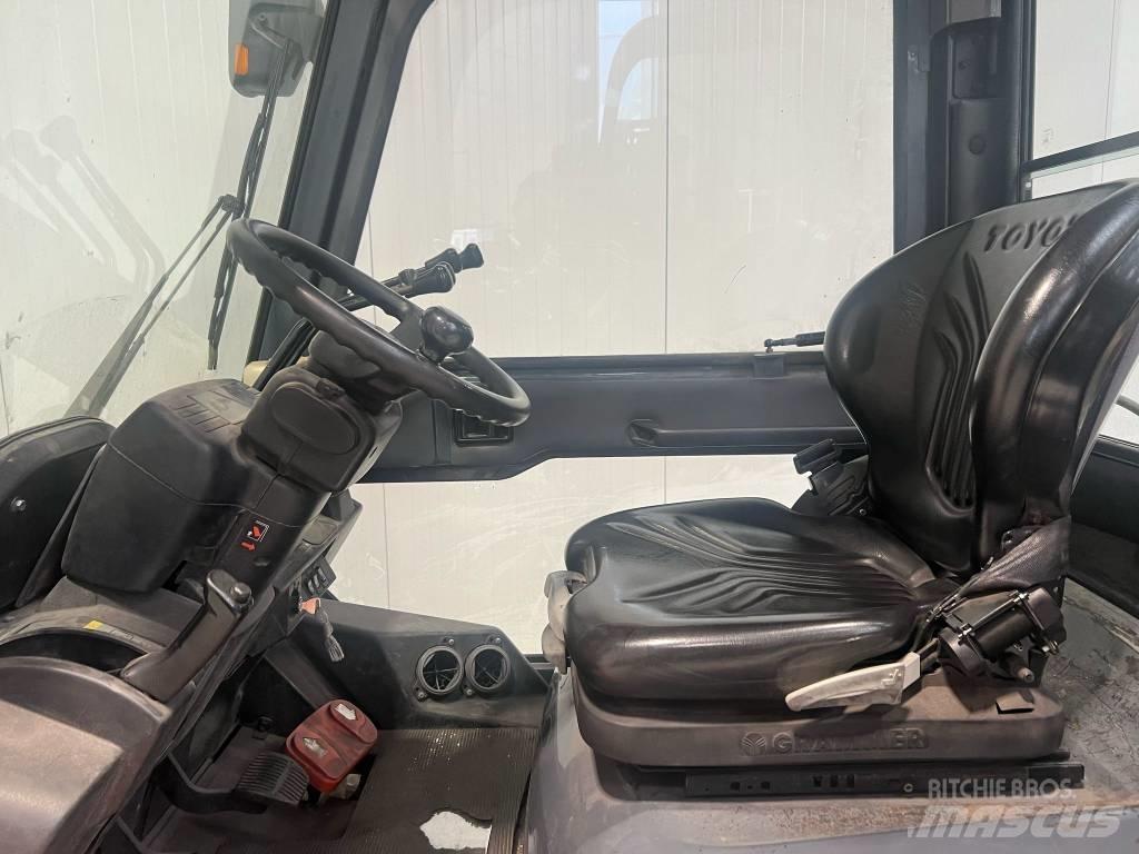 Toyota 02-7FG40 Gasstapler
