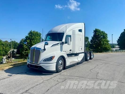 Kenworth T 680 Sattelzugmaschinen