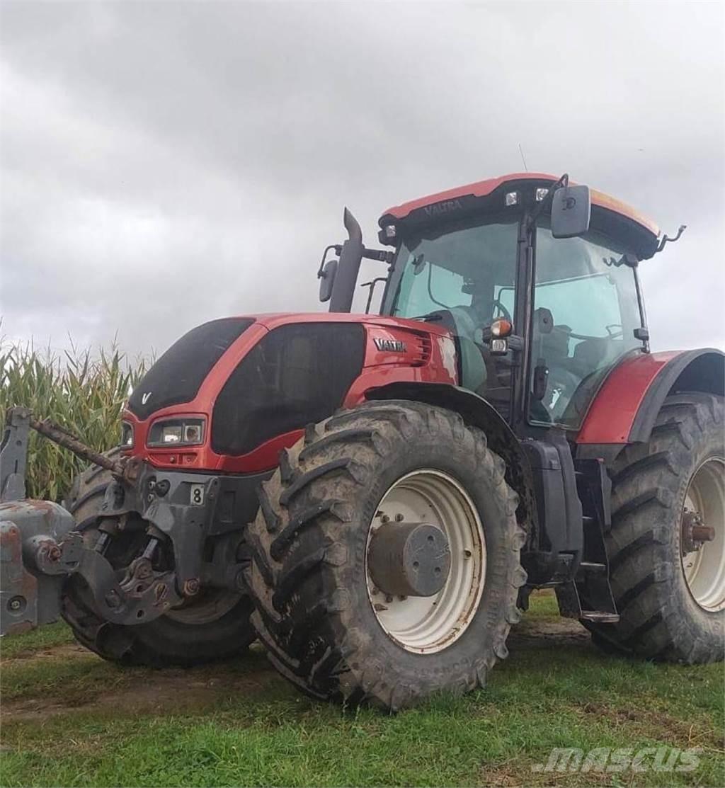 Valtra S352 Traktoren