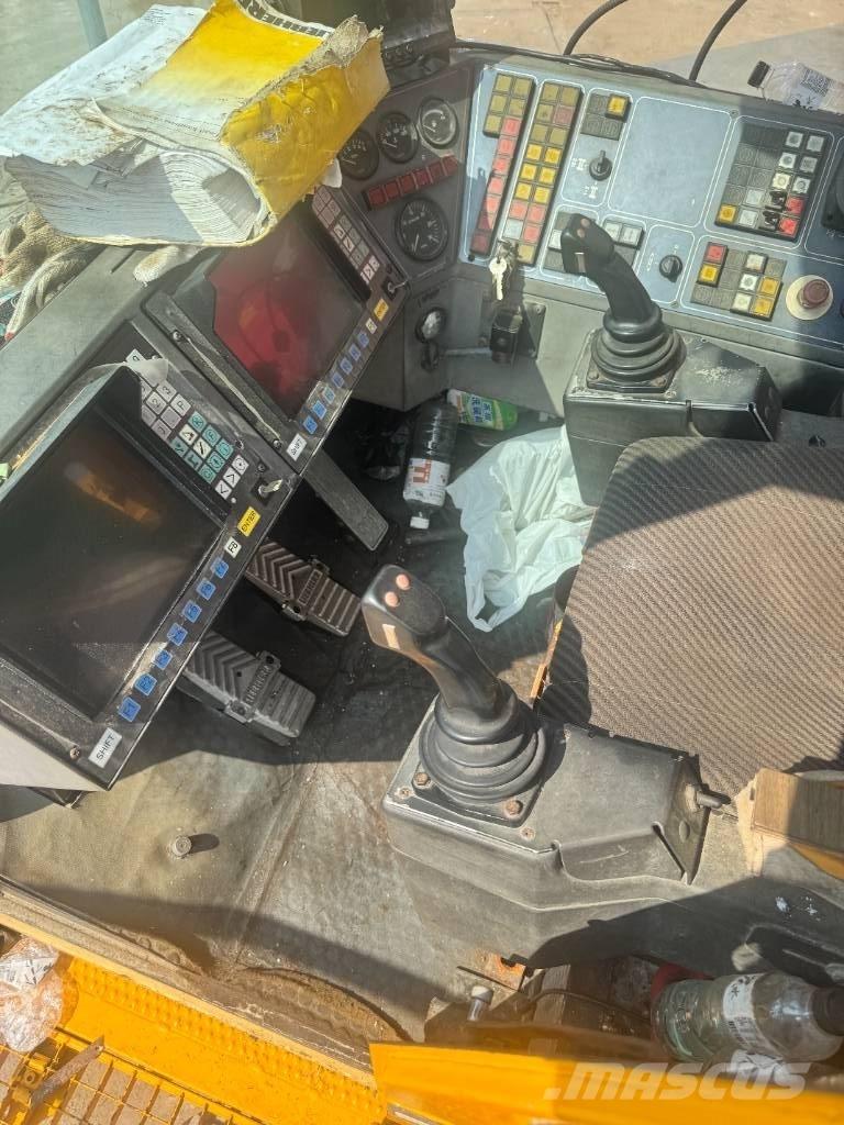 Liebherr LR 1400-2 Raupenkrane