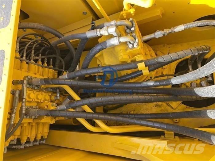 Komatsu PC 220-8 Raupenbagger