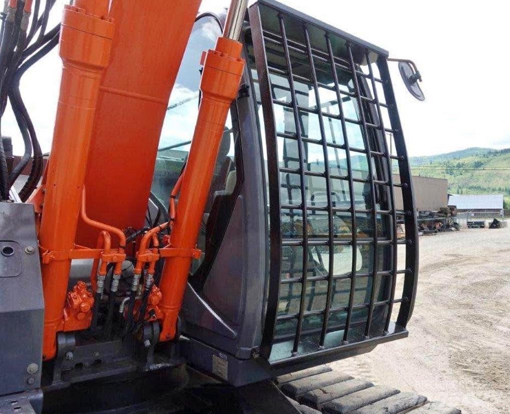 Hitachi ZX 135 US-3 Raupenbagger