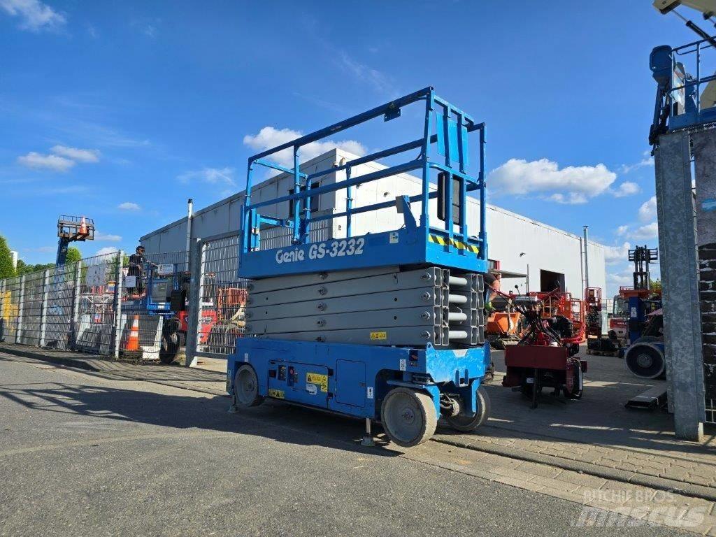 Genie GS 3232 Scheren-Arbeitsbühnen