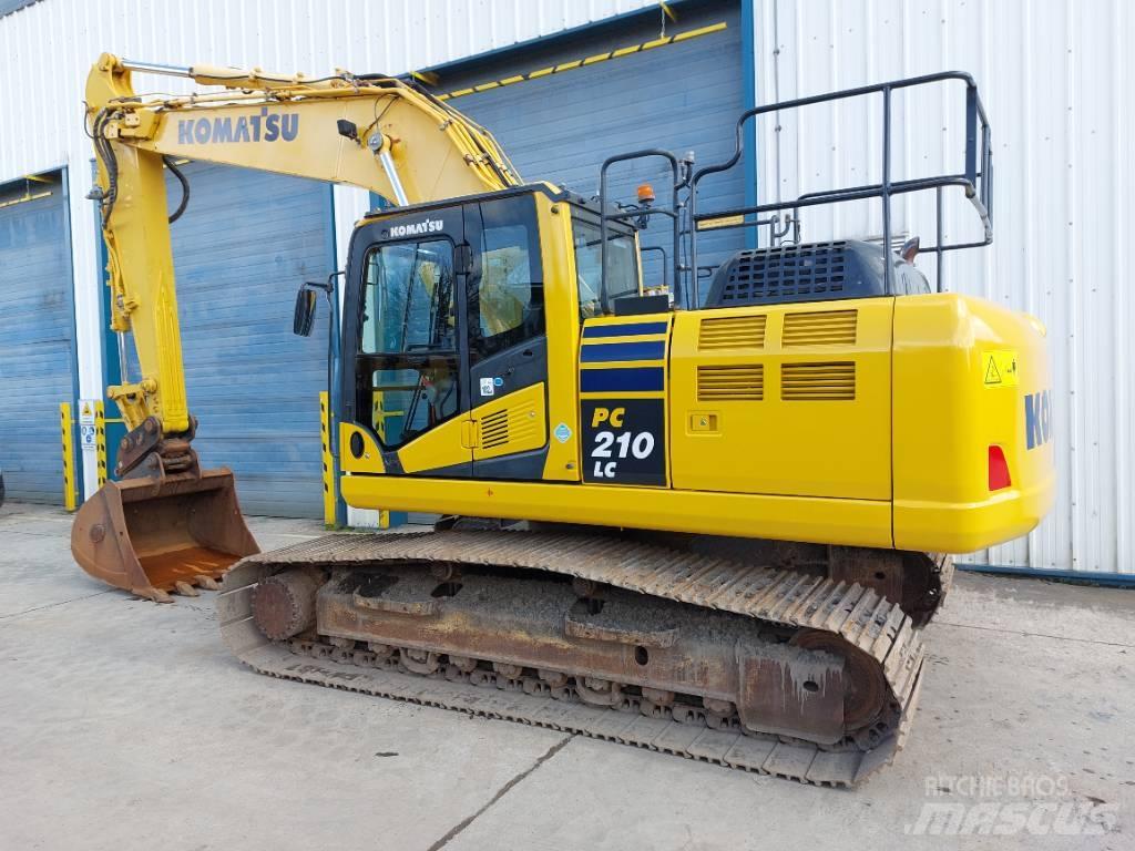 Komatsu PC210LC-10 Raupenbagger