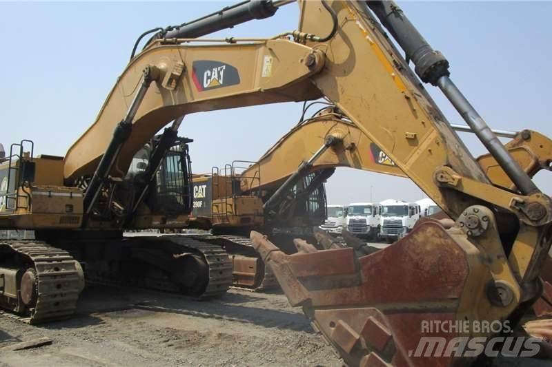 CAT 385C Minibagger < 7t