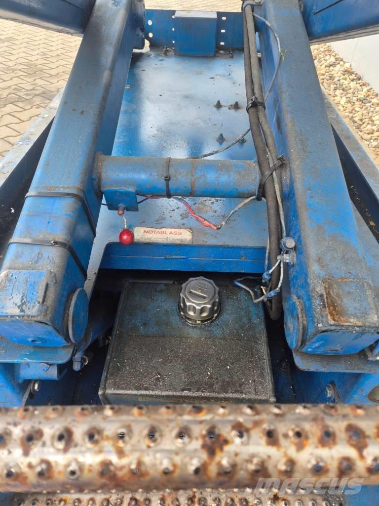 UpRight MX19 Scheren-Arbeitsbühnen