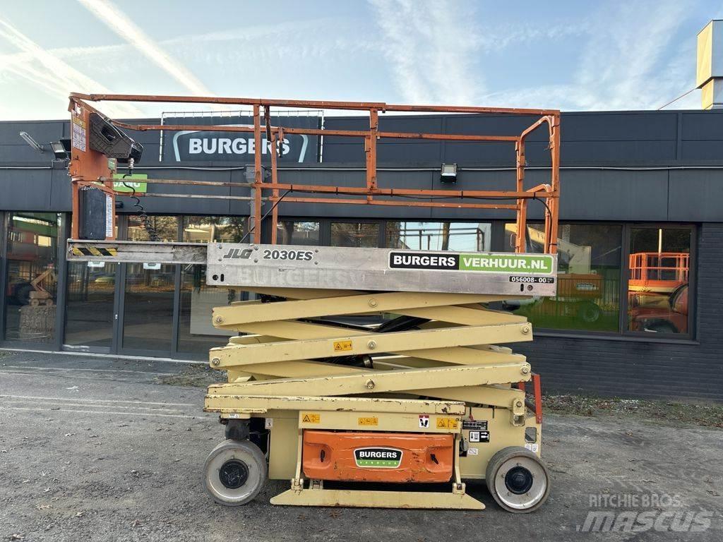 JLG 2030ES Scheren-Arbeitsbühnen