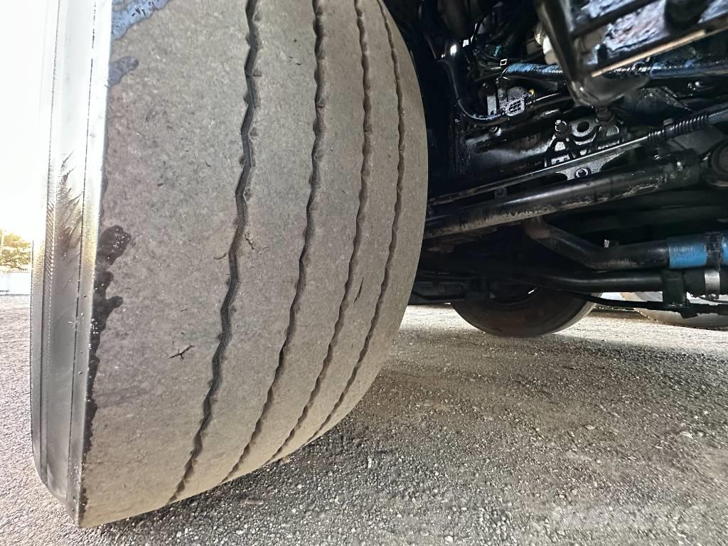 Autocar WX64 Müllwagen