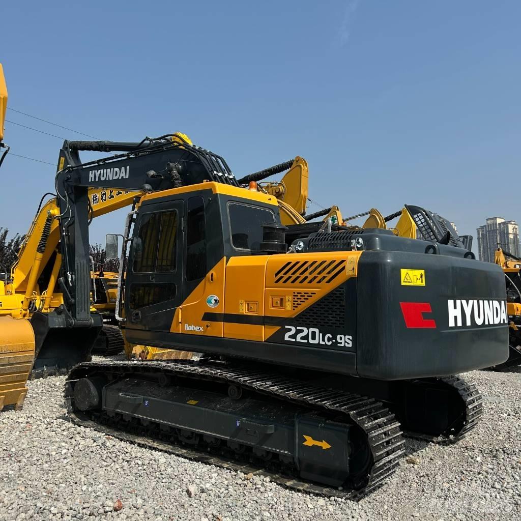 Hyundai 220Lc-9S Raupenbagger