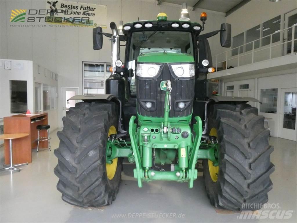 John Deere 6250R Traktoren