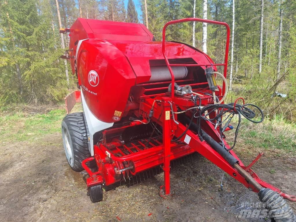 Welger RP245 Rundballenpressen