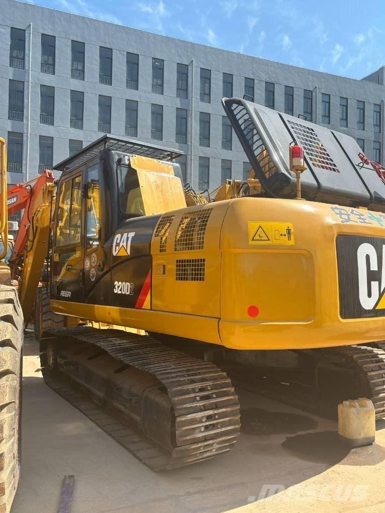 CAT 320D Raupenbagger
