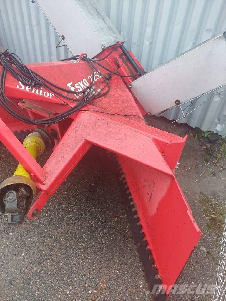 Esko 2252 H Schneefräse