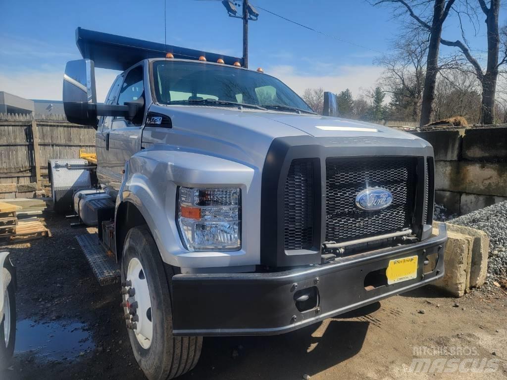 Ford F750 Abrollkipper