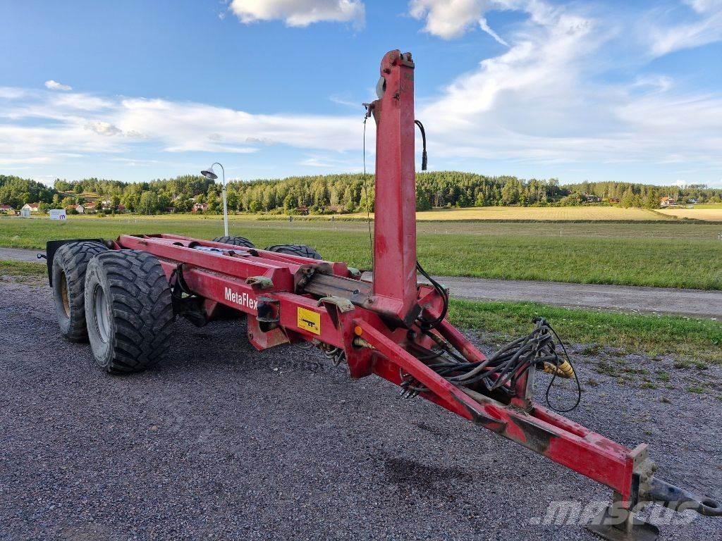Metsjö Metaflex 18 Anhänger mit Hakenlift