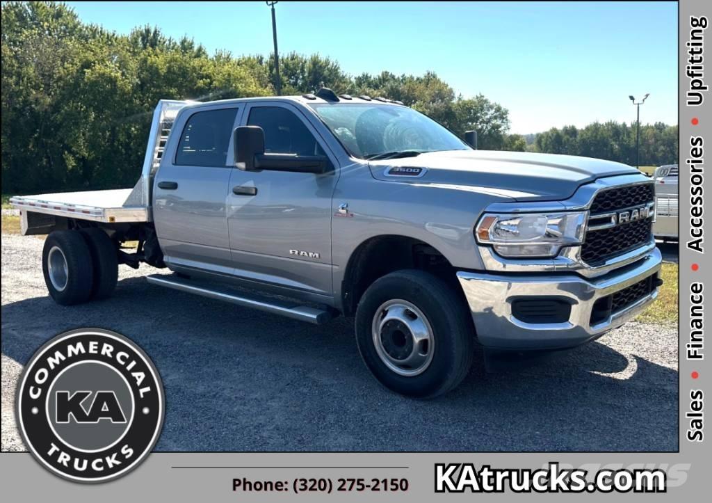 RAM 3500 TRADESMAN Pritschenwagen/Pritschenwagen mit Seitenklappe
