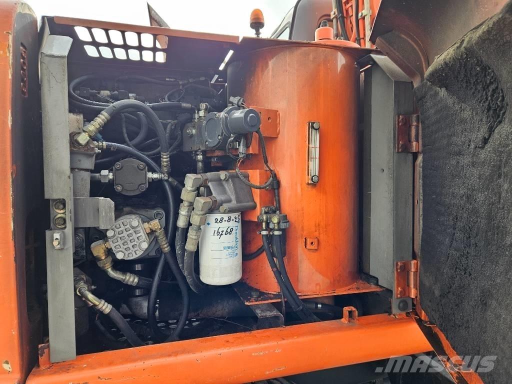 Hitachi ZX130W Mobilbagger