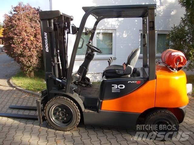 Doosan G 30 E Gasstapler