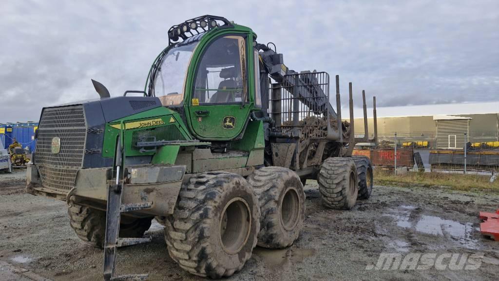John Deere 1010G Forwarder