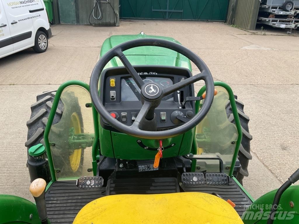 John Deere 5050E Traktoren