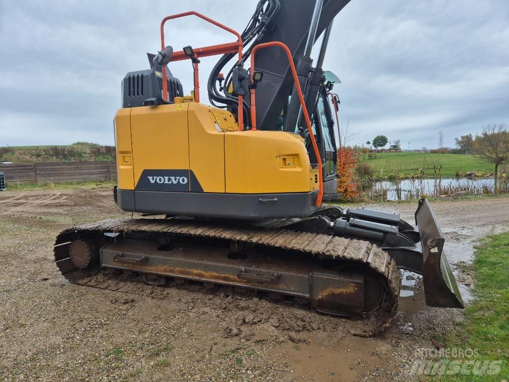 Volvo ECR235EL Raupenbagger