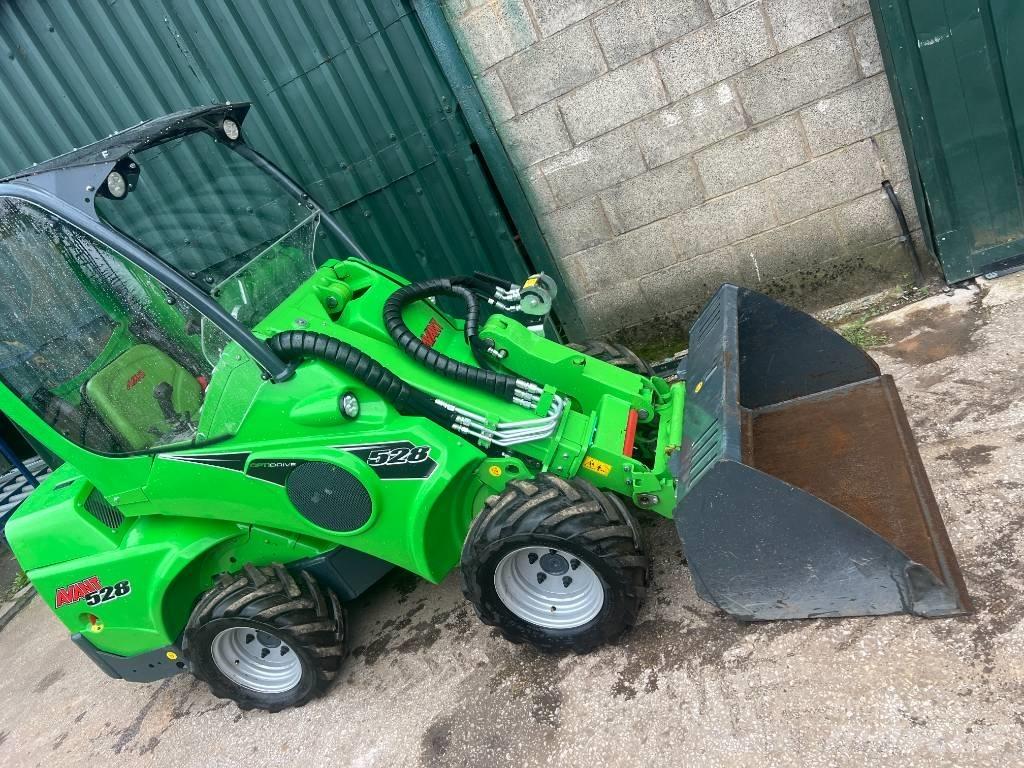 Avant 528 Radlader