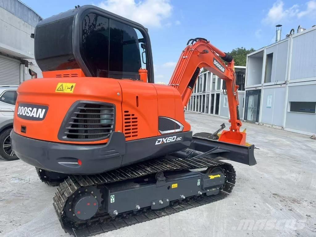 Doosan DX 60 Raupenbagger