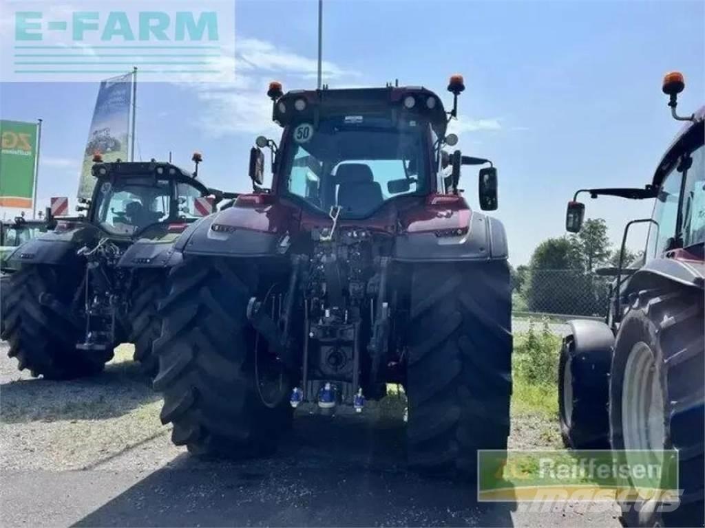 Valtra q305 Traktoren
