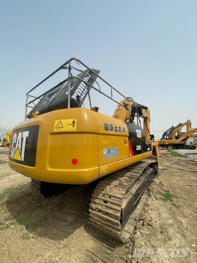 CAT 329D2 Raupenbagger