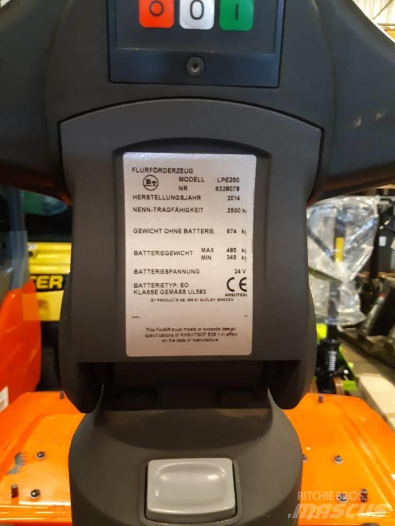 Toyota LPE250 Gabelstapler mit Fahrerstand