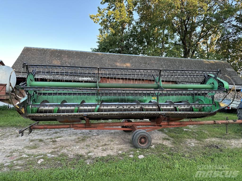 DON 1500B Mähdrescher