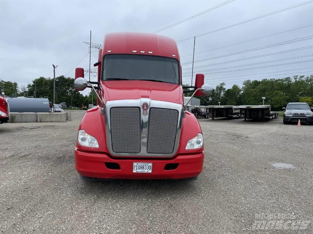 Kenworth T 680 Sattelzugmaschinen