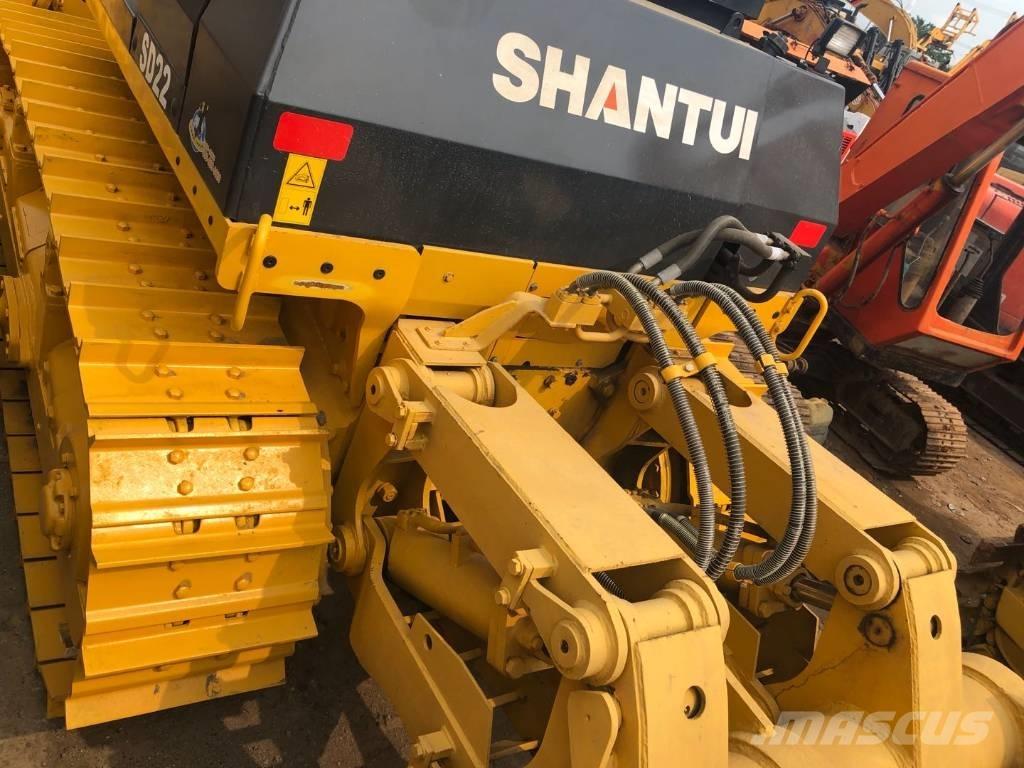 Shantui SD22 Bulldozer