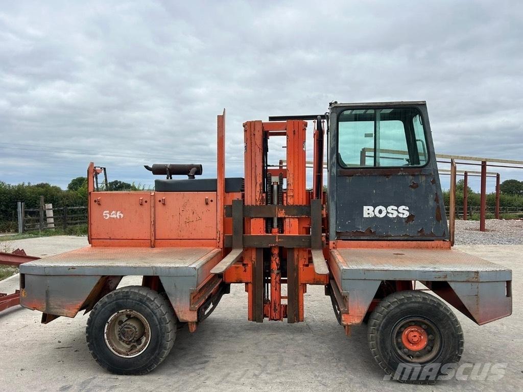 Boss 546 Seitenstapler