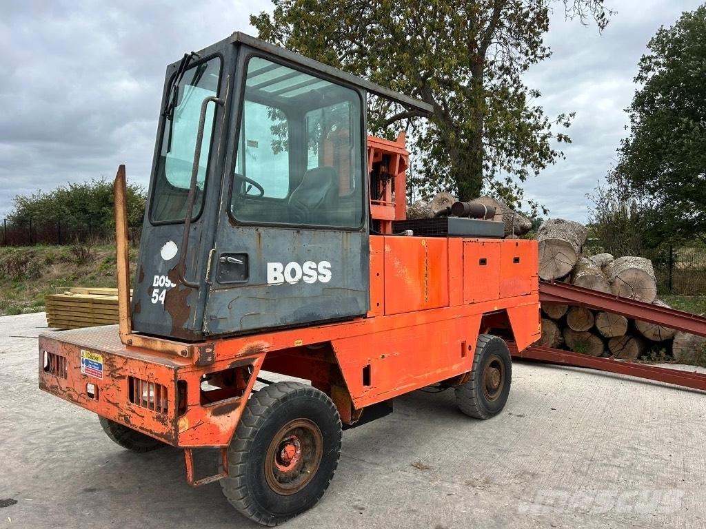 Boss 546 Seitenstapler