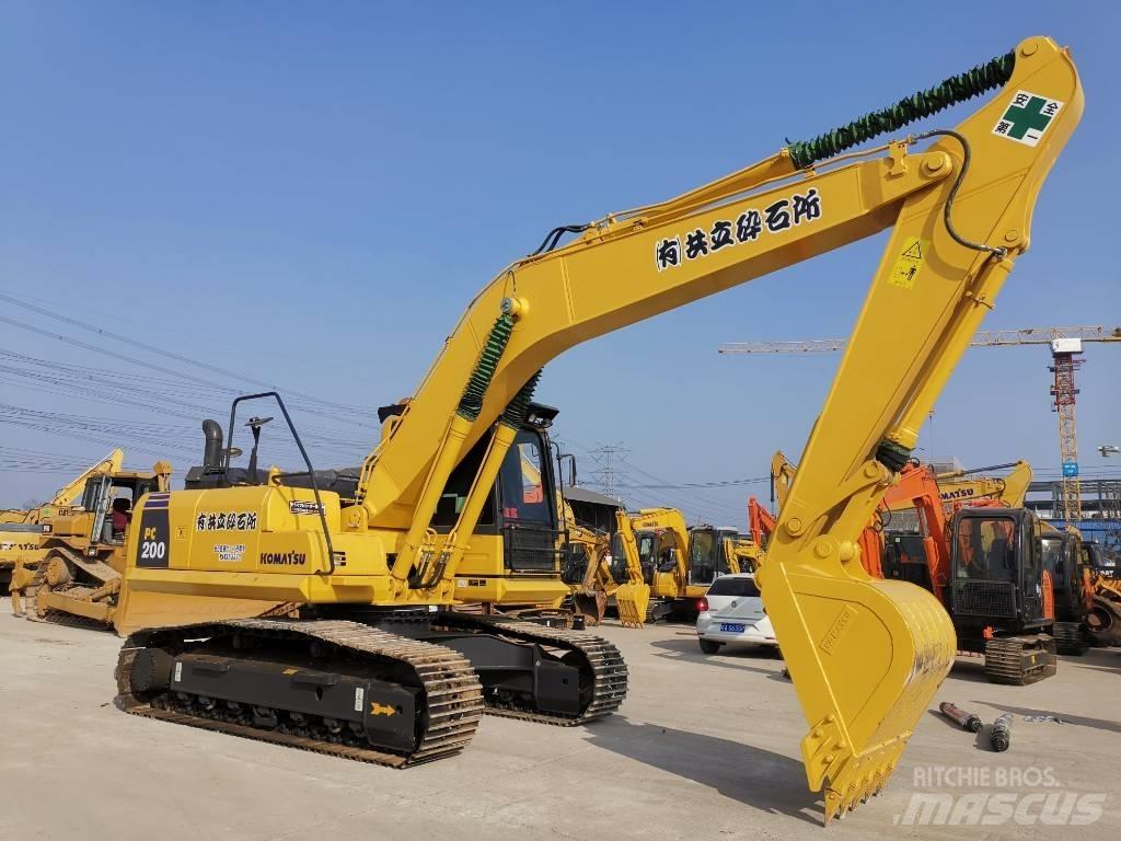 Komatsu PC 200-8N1 Raupenbagger