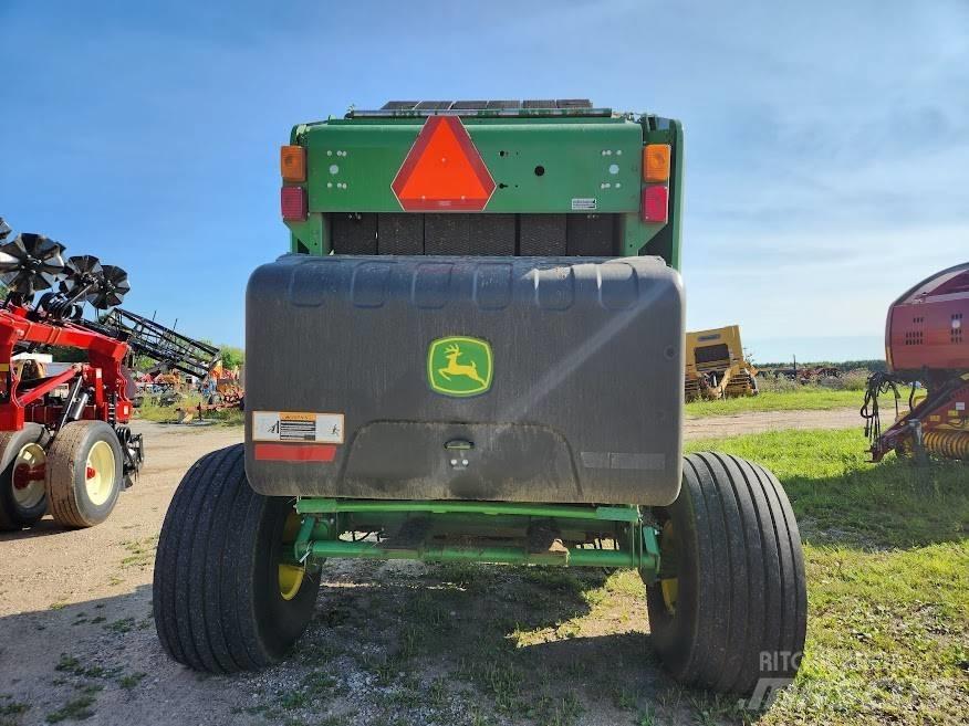 John Deere 450 M Rundballenpressen
