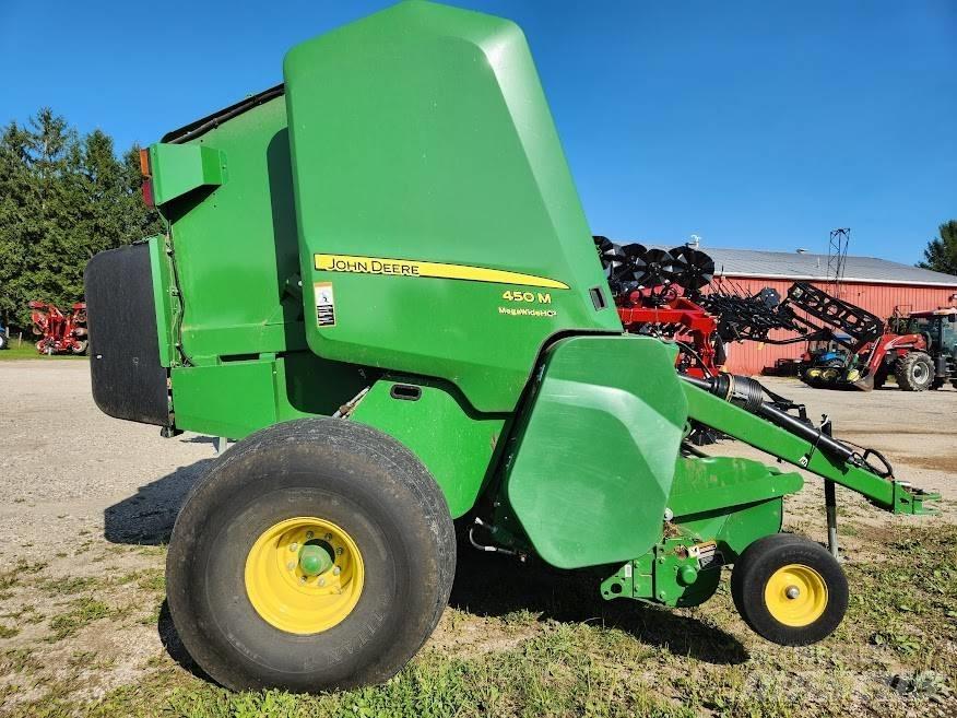 John Deere 450 M Rundballenpressen