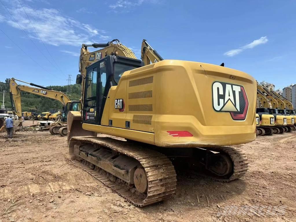 CAT 323 Raupenbagger