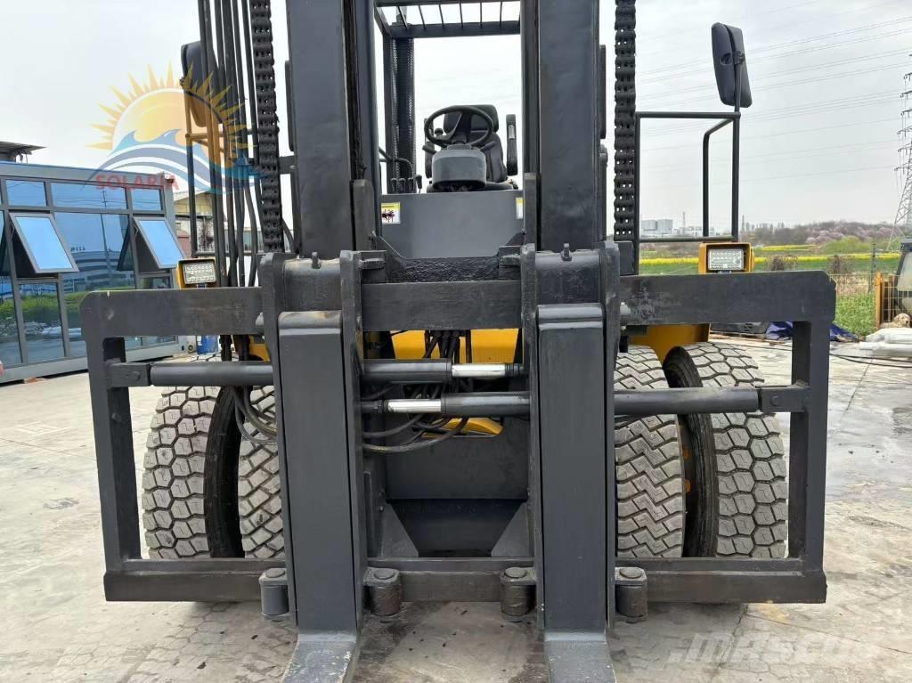 Komatsu FD 200 Dieselstapler