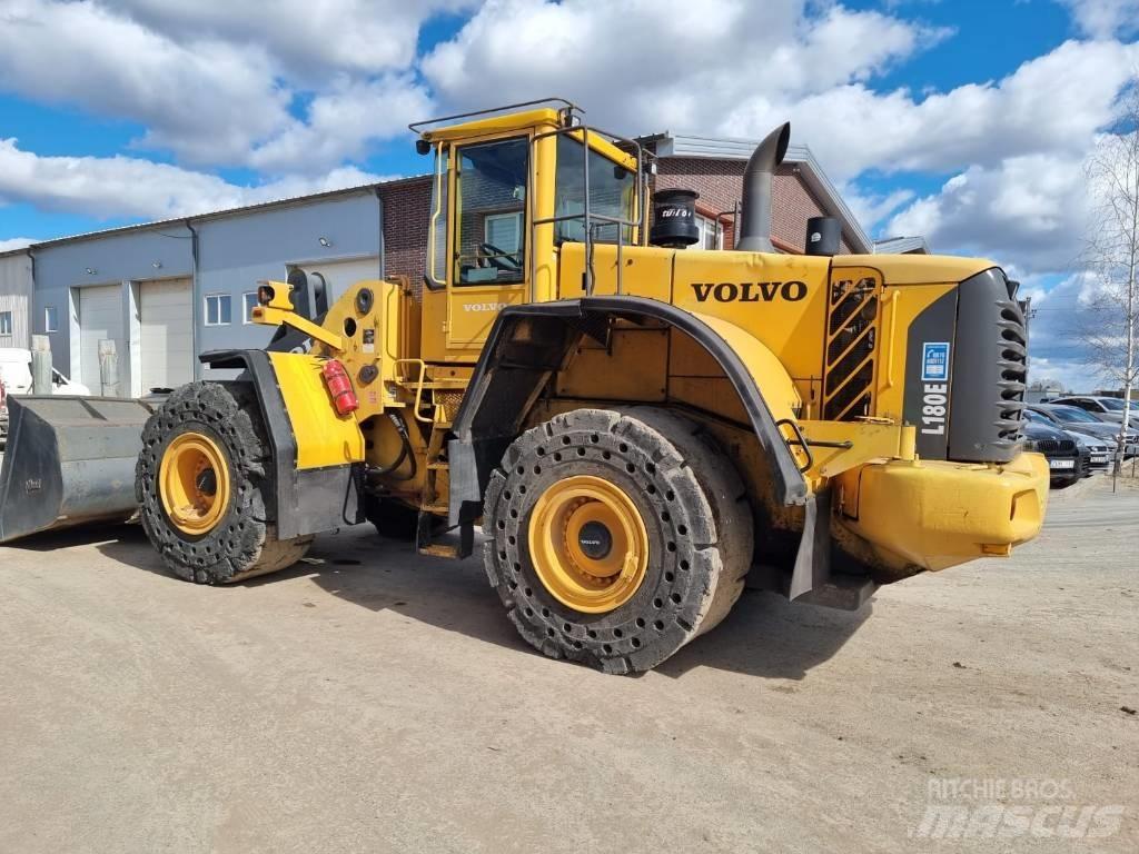 Volvo L 180 E Radlader
