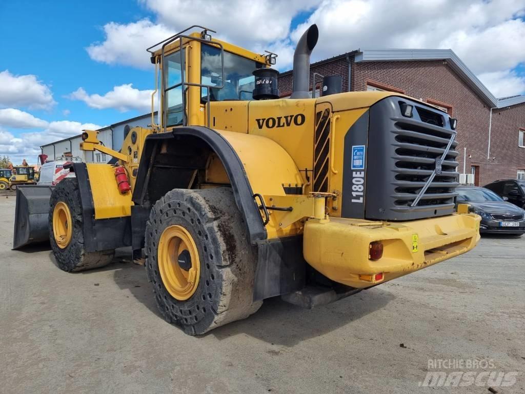 Volvo L 180 E Radlader
