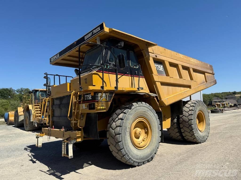 CAT 775 E Dumper - Starr