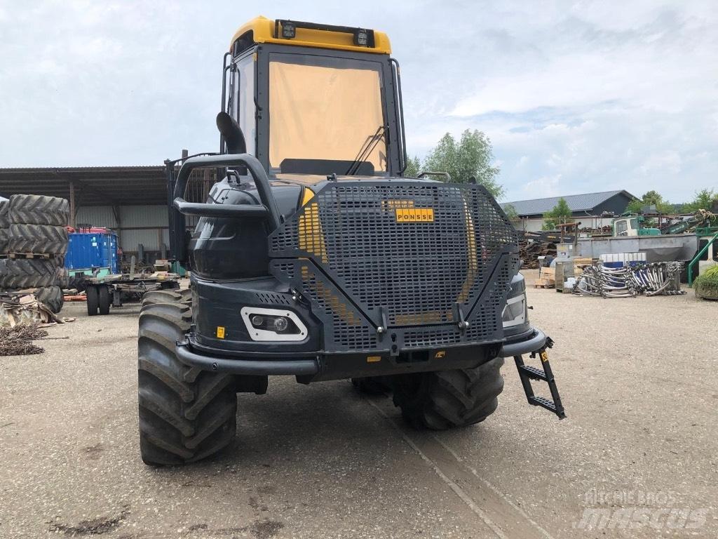 Ponsse Buffalo Forwarder