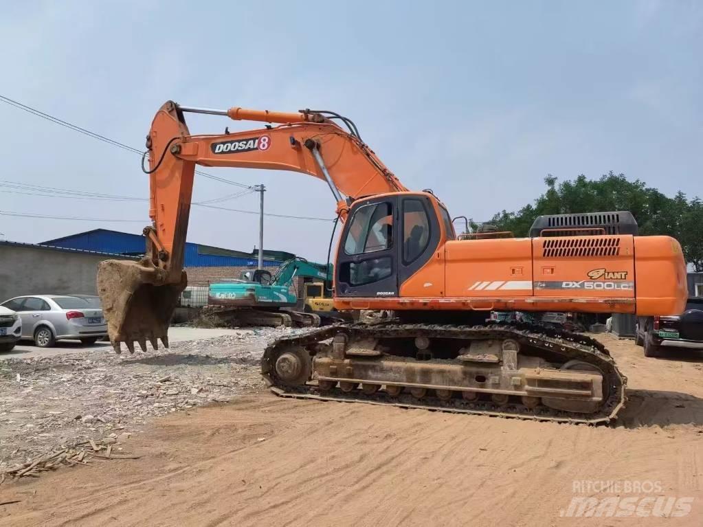 Doosan DX 500 LC Raupenbagger