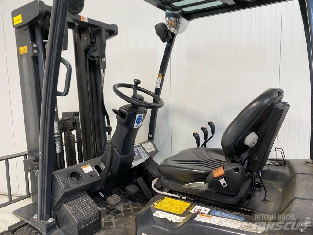 Doosan G25N-7 Gasstapler