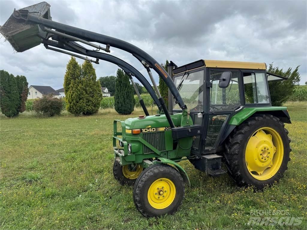John Deere 1040 S Traktoren