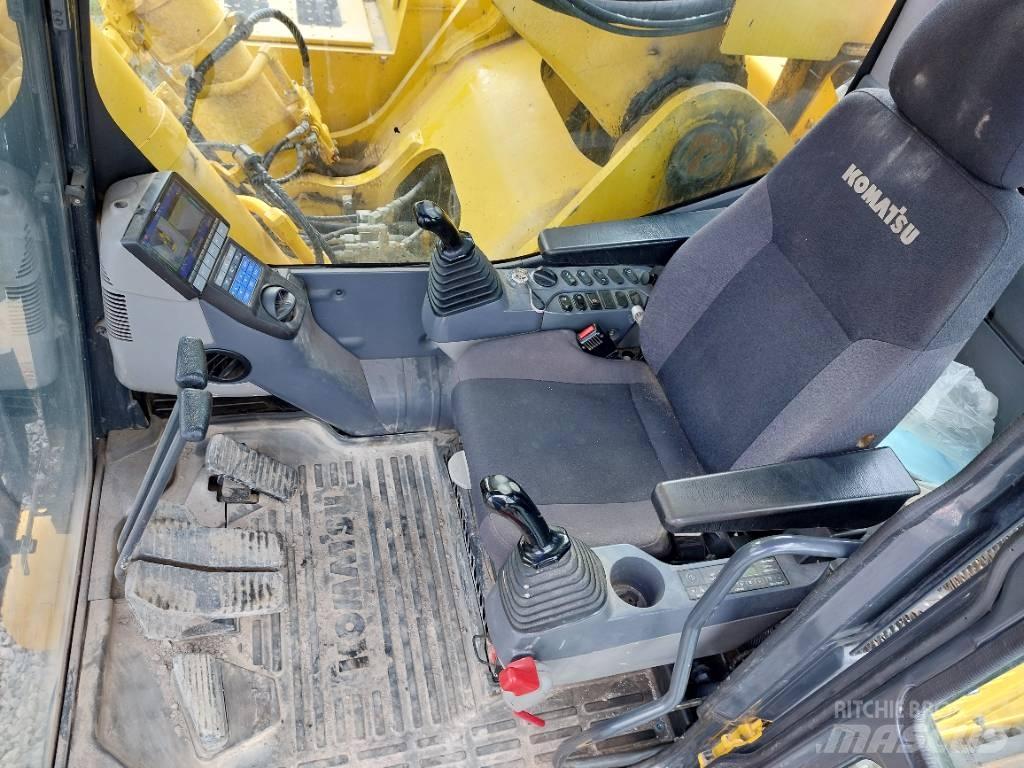 Komatsu PC700LC-11 Raupenbagger