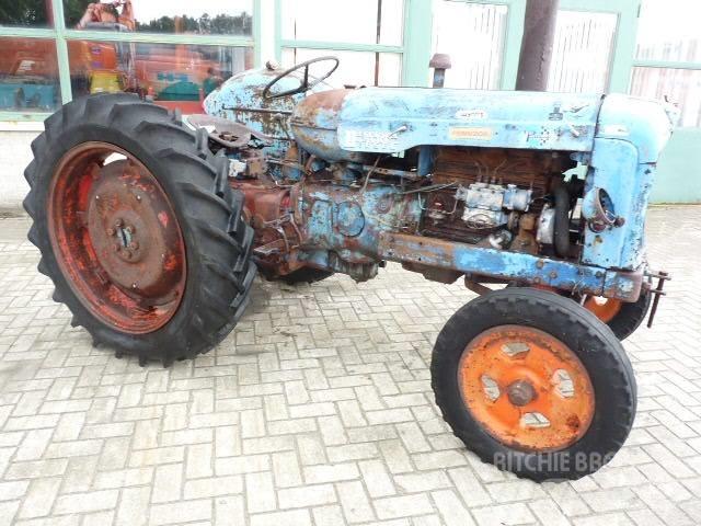 Fordson Major Traktoren
