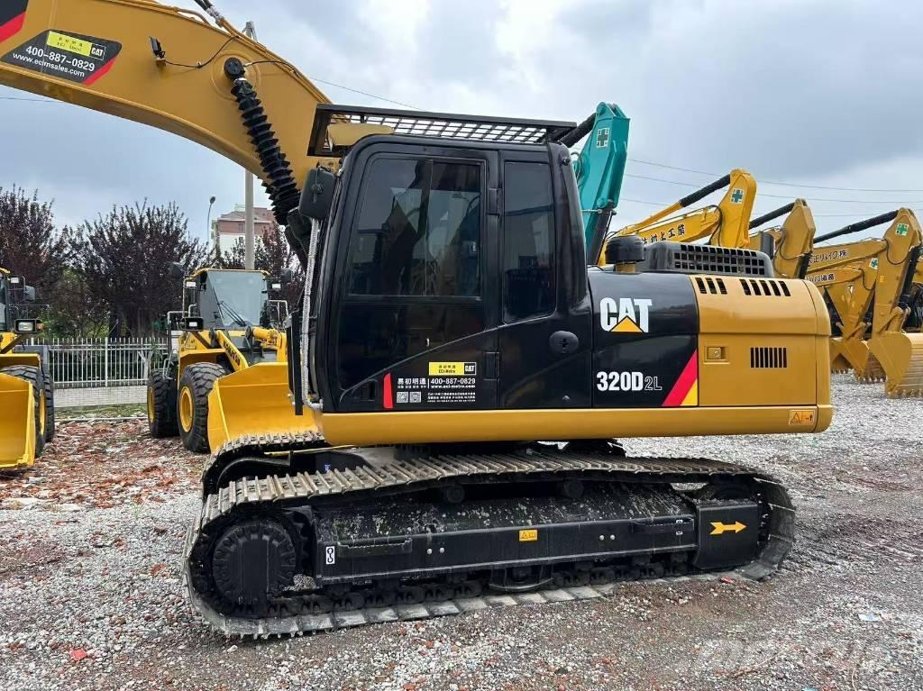 CAT 320D2L Raupenbagger